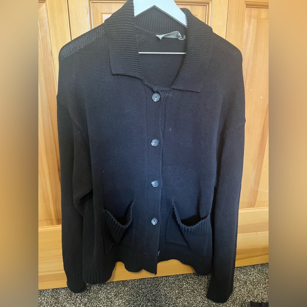 Everlane Black Organic Cotton Button-Up Cardigan
